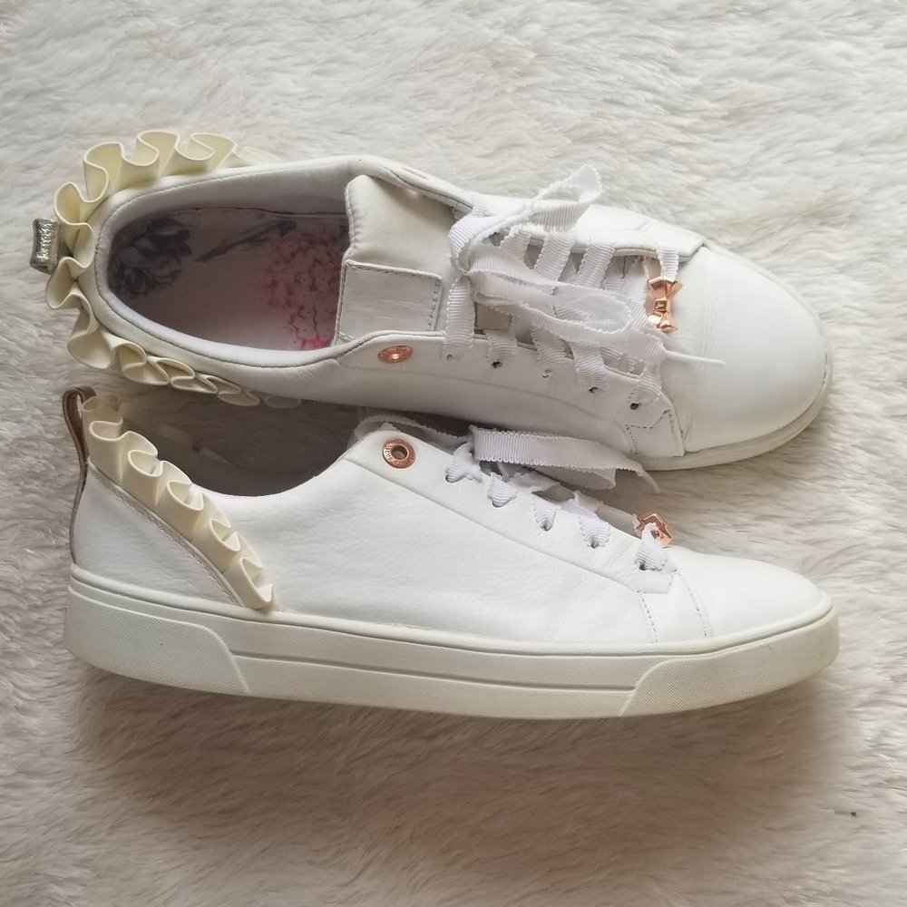 Ted Baker Astrina Leather Sneakers US 8 | USED
